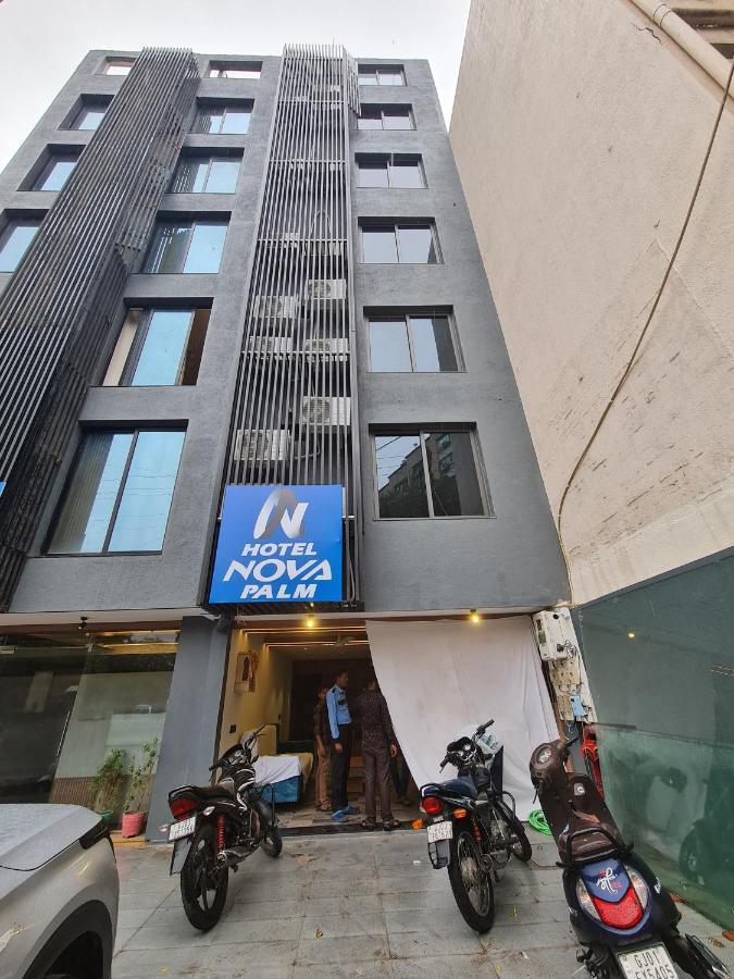 Hotel Nova Palm Rajkot Exterior foto